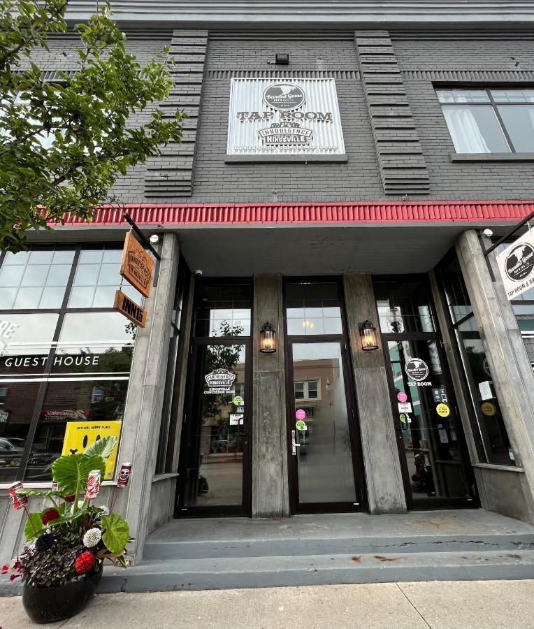 Heart & Hops Brewery Suites Kingsville Екстер'єр фото