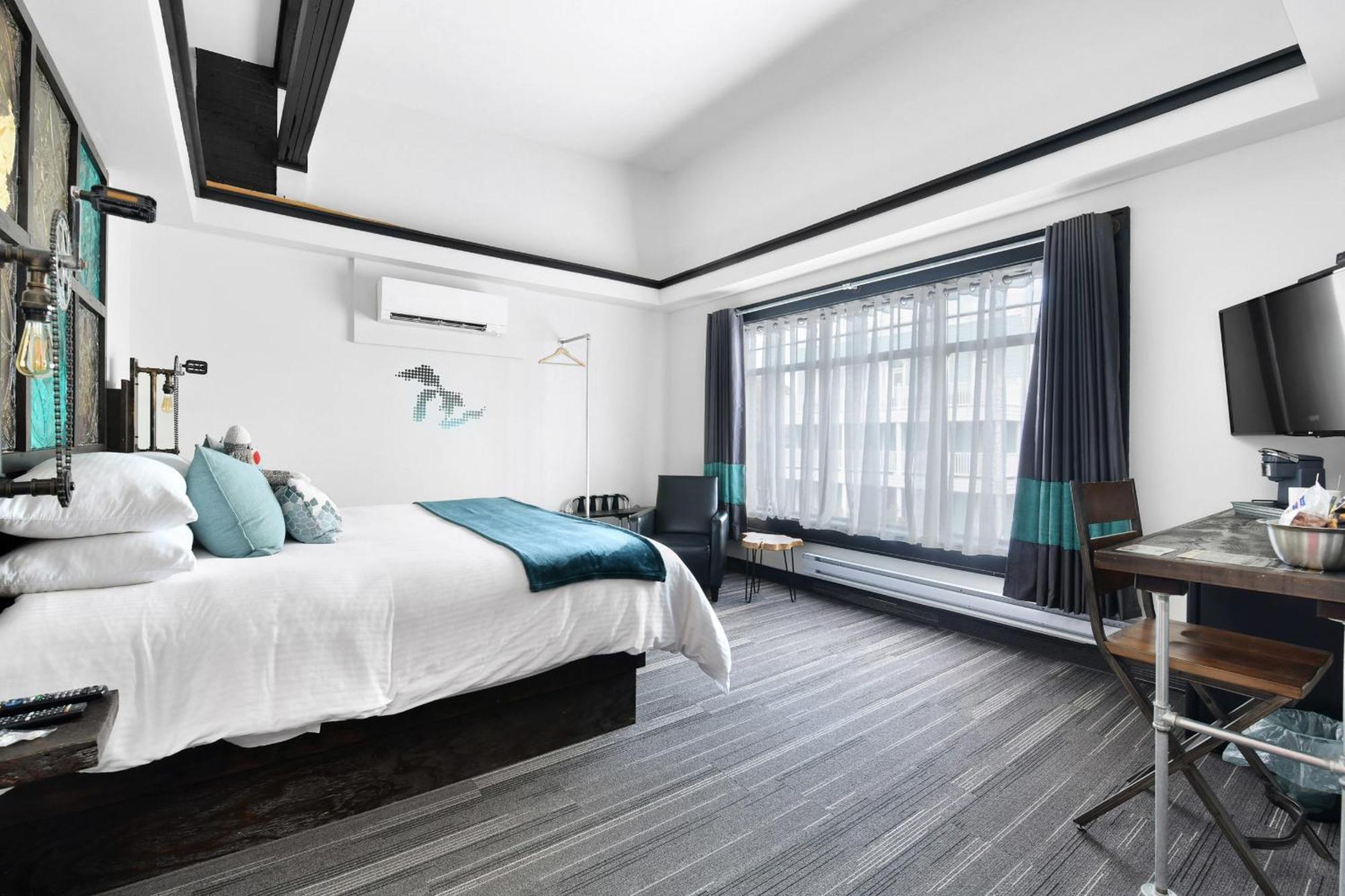 Heart & Hops Brewery Suites Kingsville Екстер'єр фото